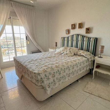 Apartamento Con Acceso Directo A La Playa Apartman Valencia Kültér fotó
