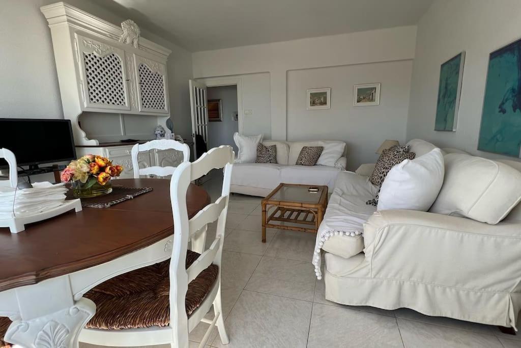 Apartamento Con Acceso Directo A La Playa Apartman Valencia Kültér fotó