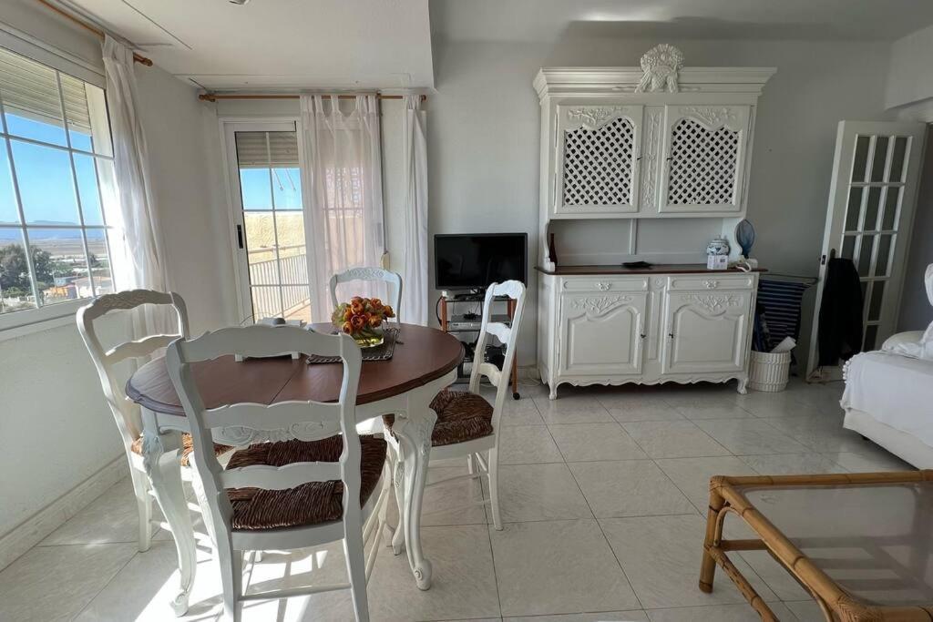 Apartamento Con Acceso Directo A La Playa Apartman Valencia Kültér fotó